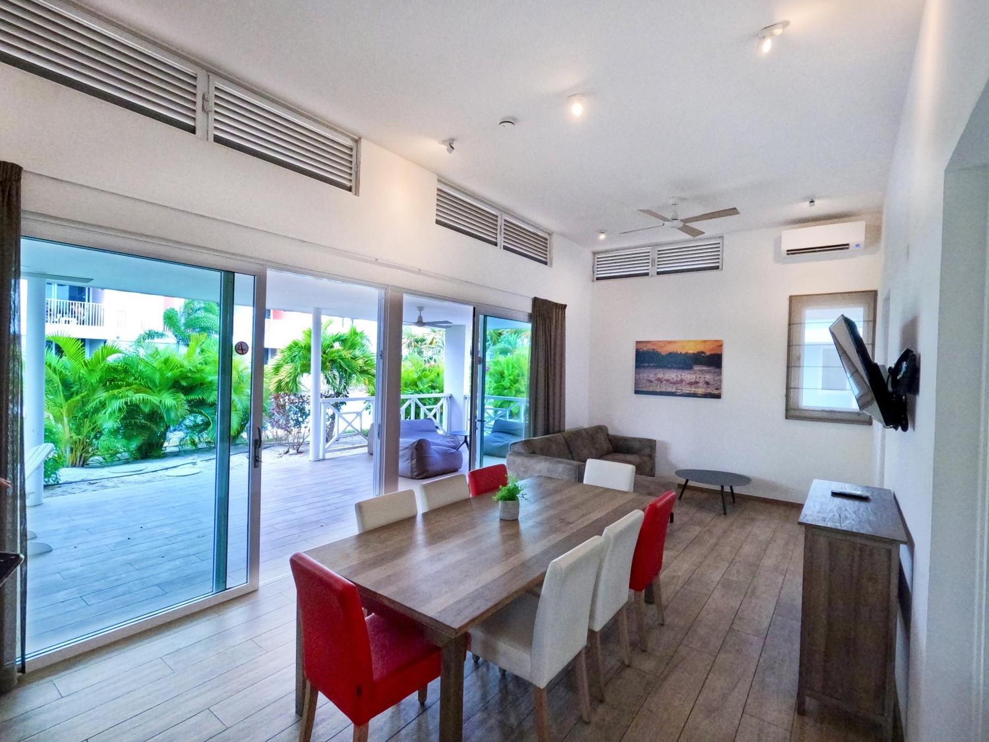 Chogogo Dive & Beach Resort Bonaire คราเลนไดค์ ภายนอก รูปภาพ